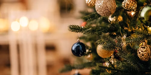 Christmas Eve at Wally's