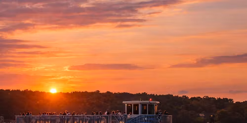Sunset Boat Tours on Delavan Lake
