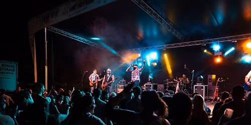 WildFire Country Parking Lot Party at Niko's Redmill