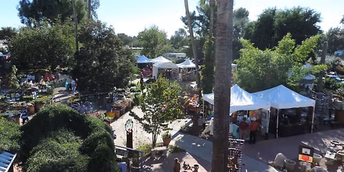 The Holiday Marketplace at Harlow Gardens