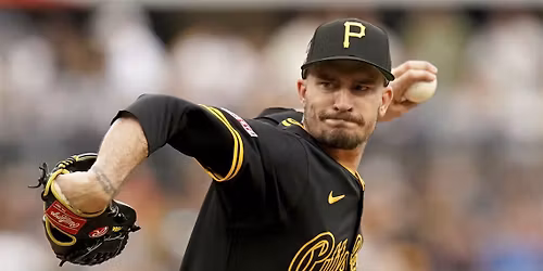 Pittsburgh Pirates at Arizona Diamondbacks at Chase Field