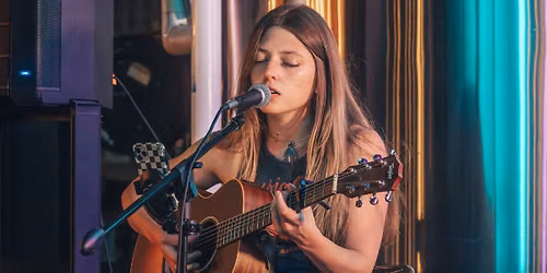 Morgan Taylor at FoxGardin Kitchen & Ale\ud83e\udd8a\ud83c\udf7b