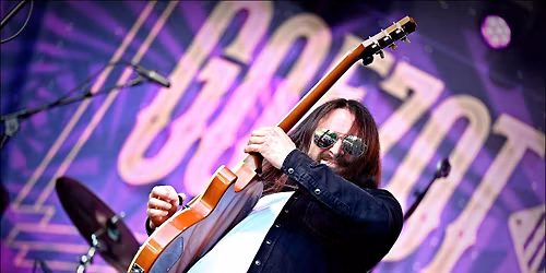 Constantine & the Call Operators (FI) p\u00e5 Bl\u00e5 Kaktus 2025-11-14