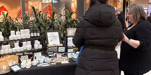 The Mom Market at Conestoga Mall