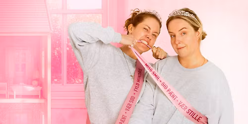 Den p\u00e6ne pige kommer ikke \u2013 Nina Claire & Christina Sander