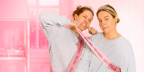 Den p\u00e6ne pige kommer ikke \u2013 Nina Claire & Christina Sander