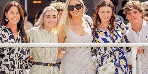 Noble & Lee Christmas Twilight