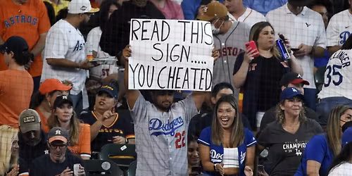 Parking Los Angeles Dodgers at Houston Astros