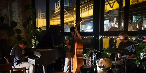 Solomon Lindenberg Trio