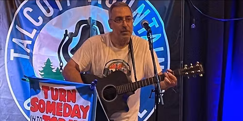 Devon Wallace - Free live solo performance