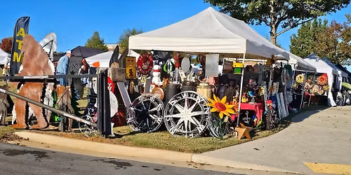 Art-Tiques Holiday Market Buford