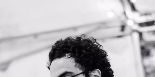 Black Charger (Stoner\/Osnabr\u00fcck) + 1000VolteGatto (Emofolk\/Lo-fi\/Italien) im Salon bei Chez Heinz