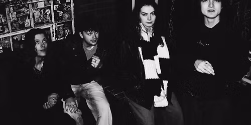 Harlettes | Rat & Pigeon