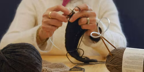 Knit with Britt: A beginning knitting class