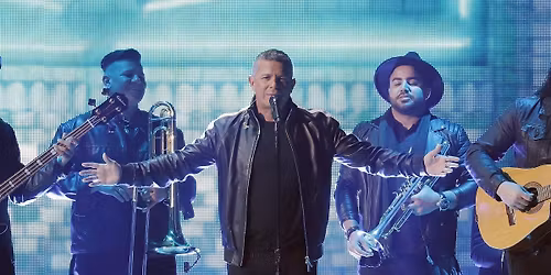 Alejandro Sanz (21+)