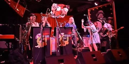 Horse Drawn Cadillac | Sunday Session