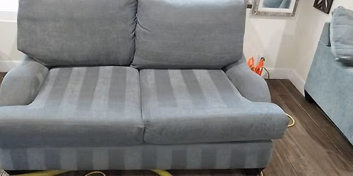 SOFA'S STEAM CLEANED & DRIED. TODAY! (909)609-0873