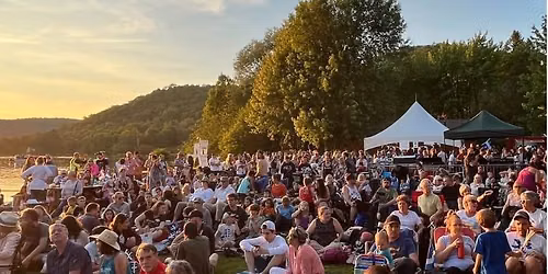 Lendemain de veille au Village