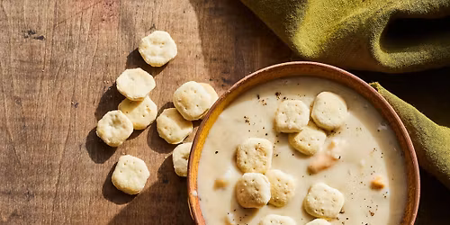 Cousins Maine Lobster at Lowe's Utica 