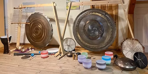 \u0141\u00f3d\u017a Muzykoterapia D\u017awi\u0119koterapia Gongi Misy Handpan B\u0119bny Didgeridoo \u015apiew Kakao Relaks