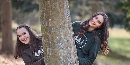 DEN OTEV\u0158EN\u00ddCH DVE\u0158\u00cd