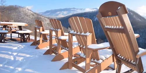 \ud83c\udf04\ud83c\udf3fAnakeesta Adventure Getaway in Gatlinburg, TN $149 Per Couple