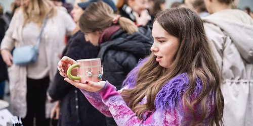 Christmas Independent Ceramics Market