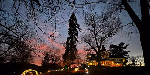 Holiday Trains at Auburn Heights