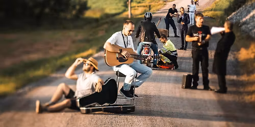 20\u00e5r p\u00e5 smale veier