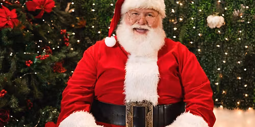 Santa Photos at Evergreens!