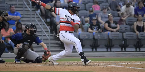 Parking Kannapolis Cannon Ballers at Fayetteville Woodpeckers