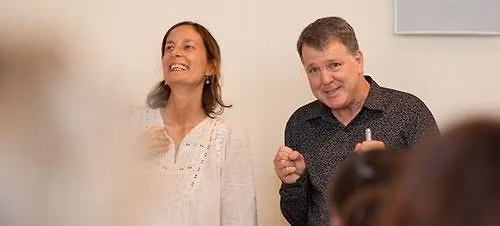 De l\u2019auto-critique \u00e0 la joie de vivre avec l\u2019Intention Tapping (IEP) & les Techniques Energ\u00e9tiques Provocatrices (PET) \u2013 S.Wells \u2013 Bruxelles