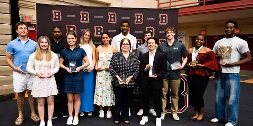 Parking Brown Bears at Harvard Crimson Mens Basketball