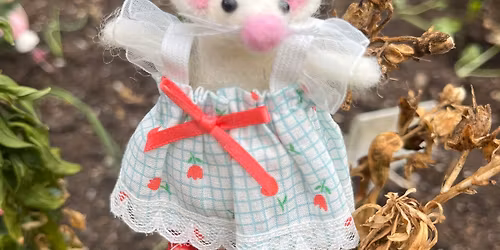 Cute needle felted mouse 7pm grand junction tring \u00a318