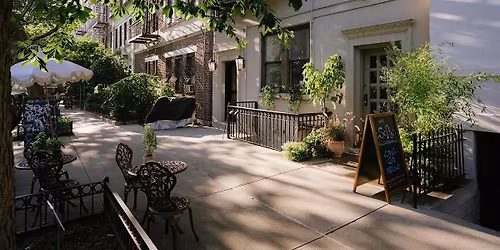 A Mother\u2019s Day Floral Experience