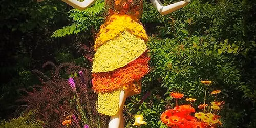 VanDusen Botanical Gardens 3:00. Shaughessy Restaurant 5:00