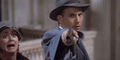 Guided Walking Movie Tour in Chicago's Union Station