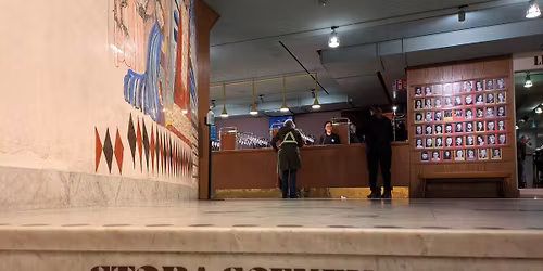 Teater: Vi \u00e4r Orlando