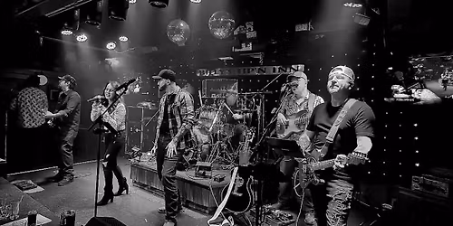 6 Shot Whiskey At Billy's Tip N' Inn