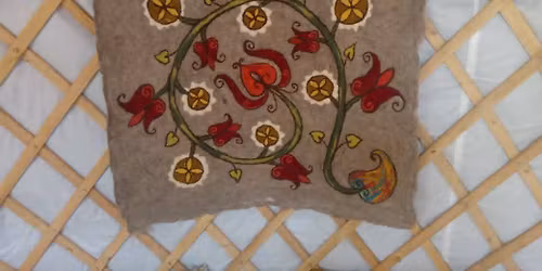 K\u00f6z\u00f6ss\u00e9gi nemezel\u00e9s - kunyh\u00f3ajt\u00f3 k\u00e9sz\u00fcl 