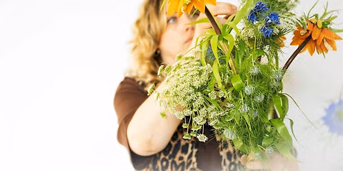 Buds and Bunches: Bouquet Workshop