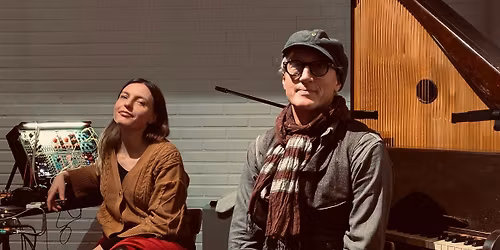 Fredagar p\u00e5 Sibbe: Lau Nau & Matti Bye