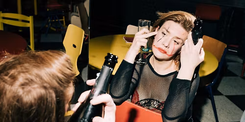 CSAK J\u00d6TTEM SZ\u00d3LNI, HOGY MEGYEK I R.: Gryllus Dorka