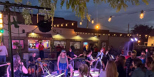 WHOA, MAN LIVE ON THE PATIO