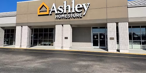 ONE DAY ONLY | Ashley\u2019s Clearance Blowout!