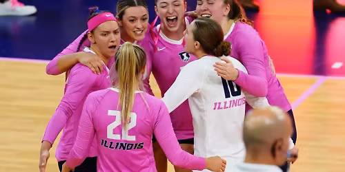 Washington Huskies at Illinois Fighting Illini Womens Volleyball