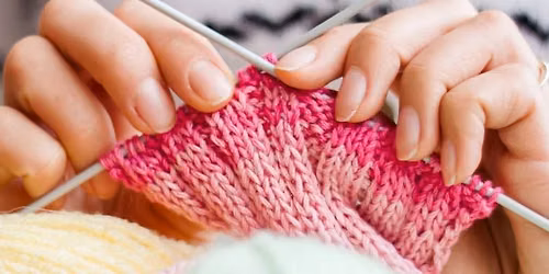 Knitting and Nattering at Alloway Library 