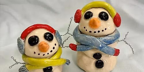 Class: Pinch Pot Snowmen