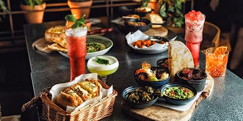 Brunch Bunch - Vetro Lounge