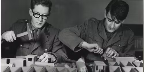 Adventbasteln im Heeresgeschichtlichen Museum